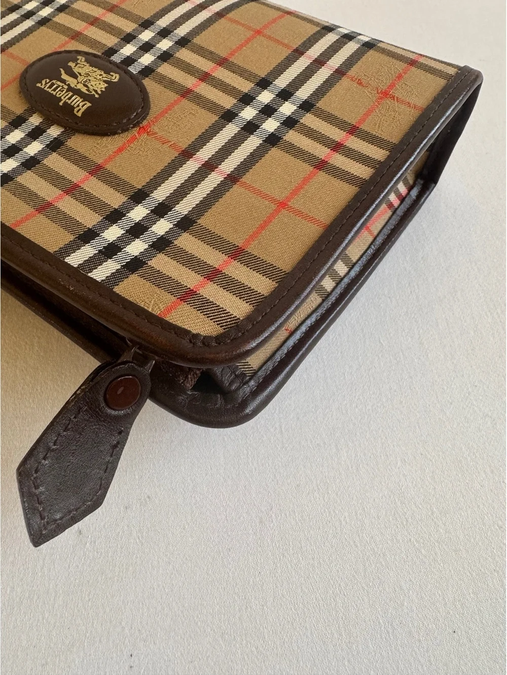 Authentic Vintage Burberrys Nova Check Pouch Brown Leather Entrupy COA